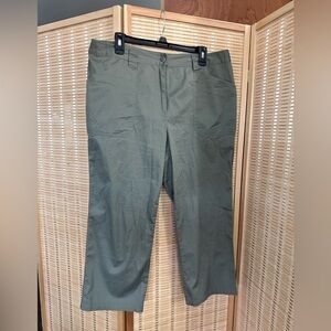 Style & Co. Olive Green Women's Capris